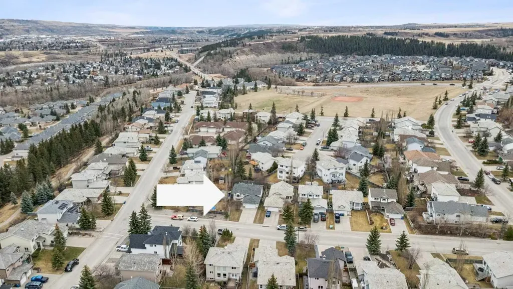 10 Bow Ridge Lane Cochrane AB T4C 1T6