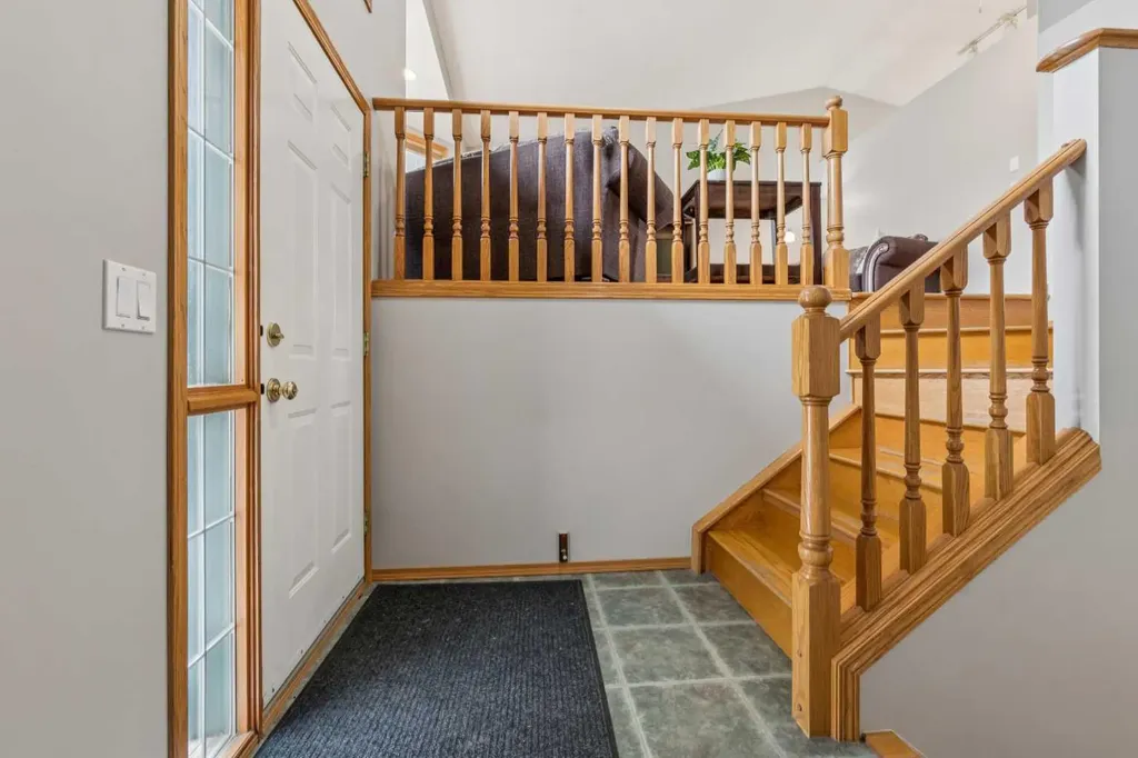 10 Bow Ridge Lane Cochrane AB T4C 1T6