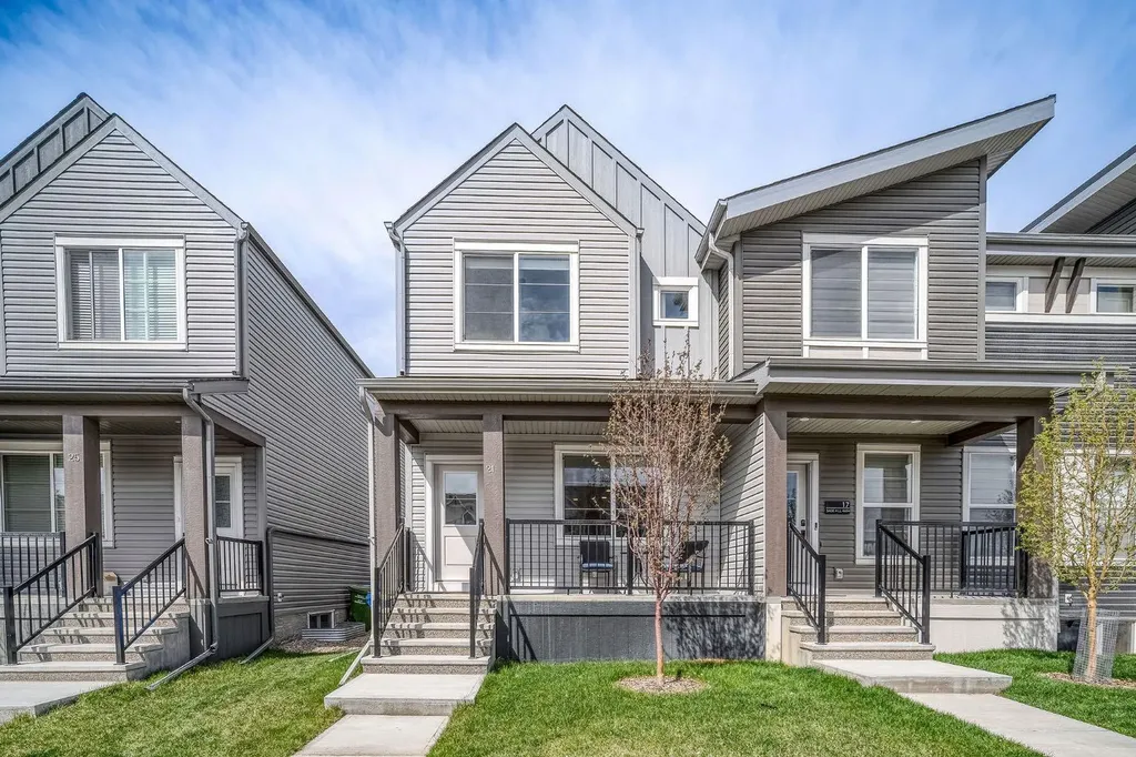 21 Sage Hill Path NW Calgary AB T3R 2A7