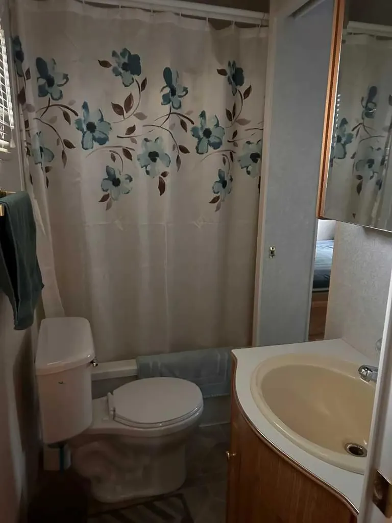 186 2540 Twp 353 Rural Red Deer County AB T4G0K6