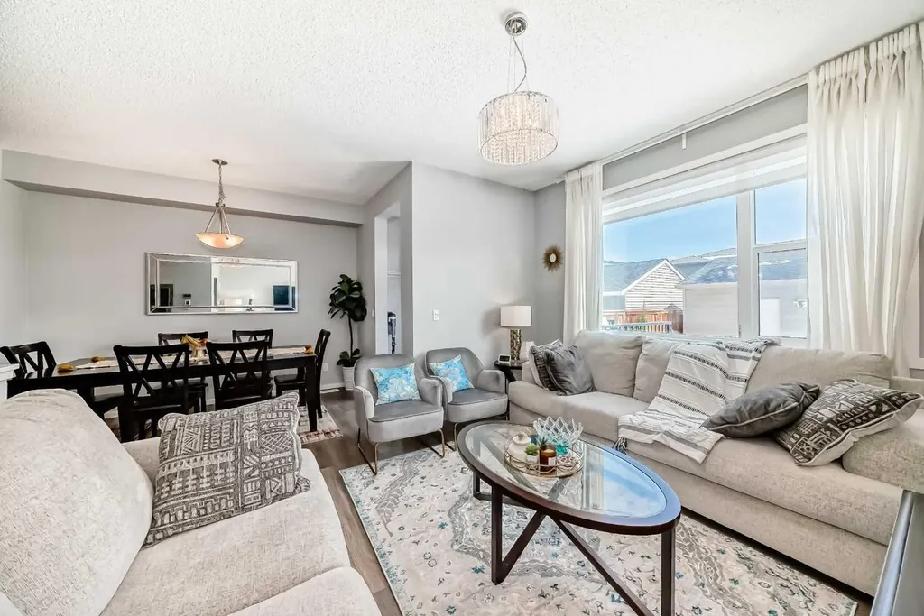 462 Walgrove Way SE Calgary AB T2X 4E9