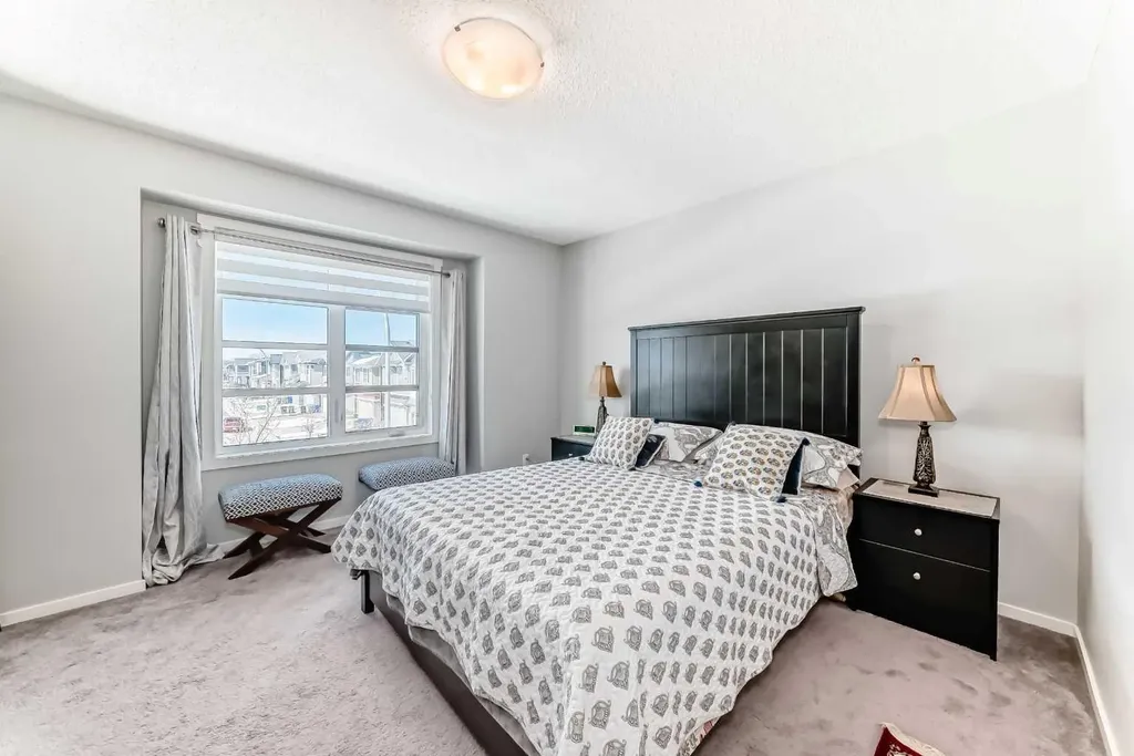 462 Walgrove Way SE Calgary AB T2X 4E9