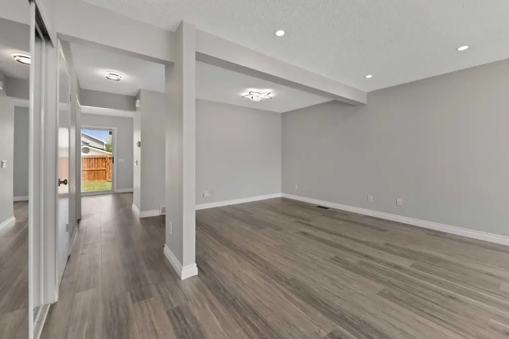 42 River Rock Road SE Calgary AB T2C 4H2