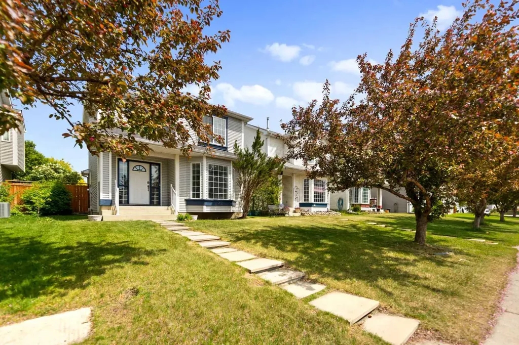 42 River Rock Road SE Calgary AB T2C 4H2