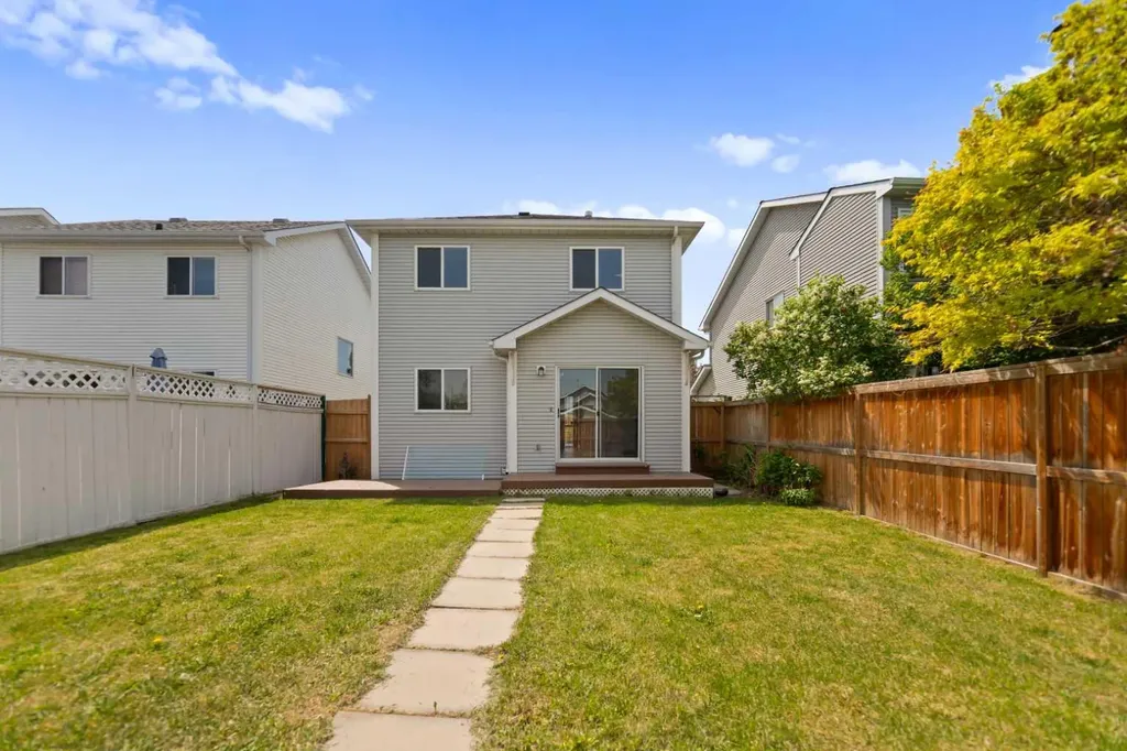 42 River Rock Road SE Calgary AB T2C 4H2