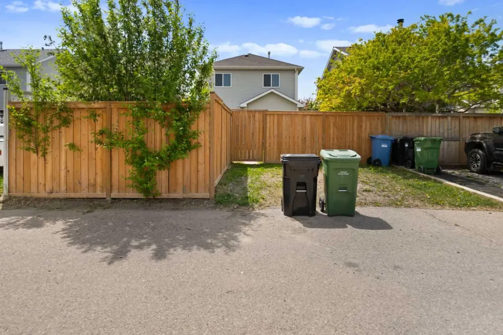 42 River Rock Road SE Calgary AB T2C 4H2