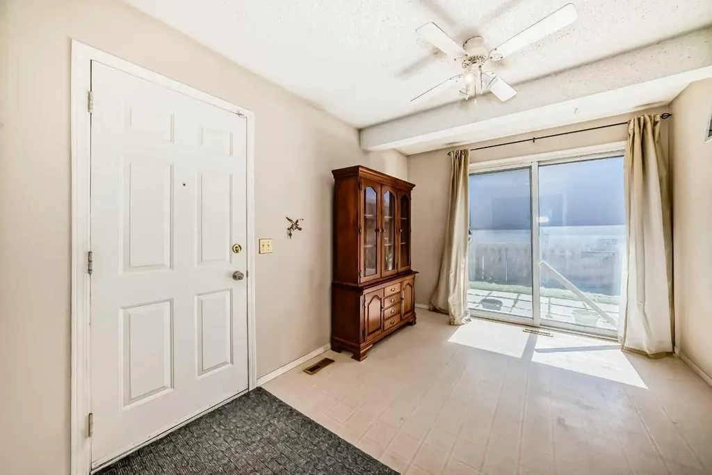 2727 Rundleson Road NE Calgary AB T1Y 3Z3