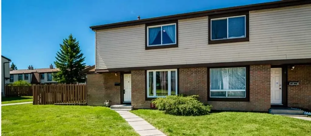 2727 Rundleson Road NE Calgary AB T1Y 3Z3