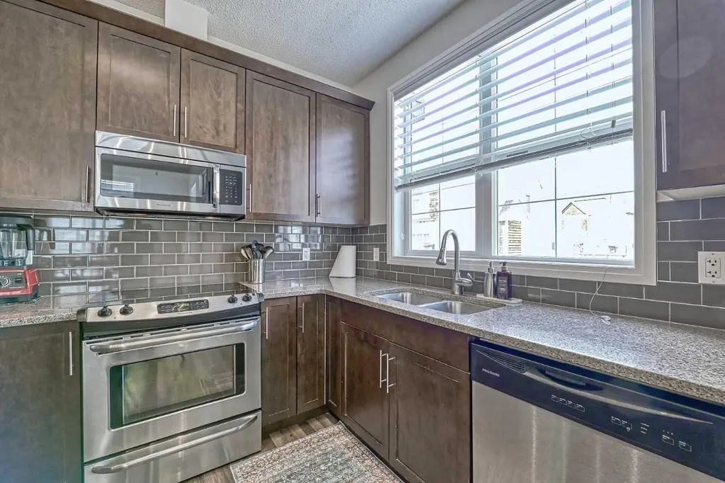 130 New Brighton Way SE Calgary AB T2Z 1H6