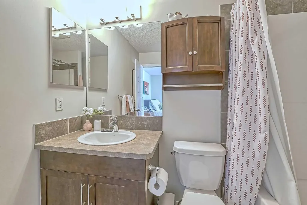 130 New Brighton Way SE Calgary AB T2Z 1H6