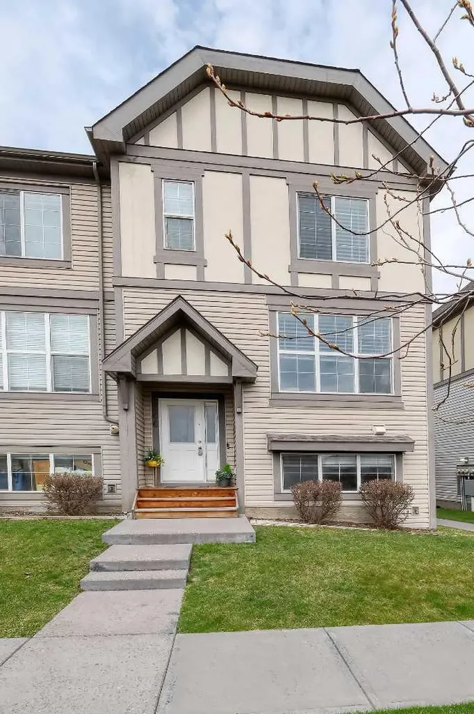130 New Brighton Way SE Calgary AB T2Z 1H6