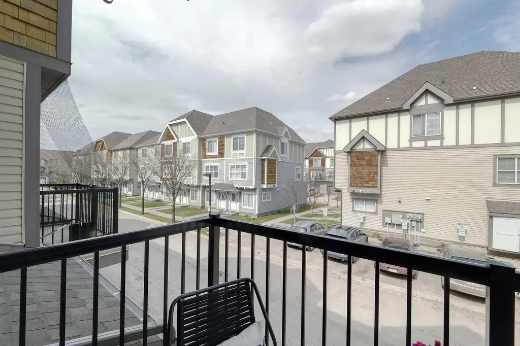 130 New Brighton Way SE Calgary AB T2Z 1H6
