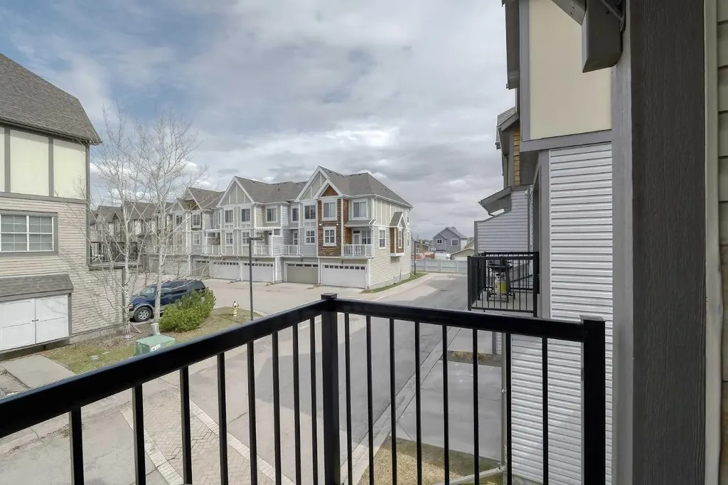 130 New Brighton Way SE Calgary AB T2Z 1H6