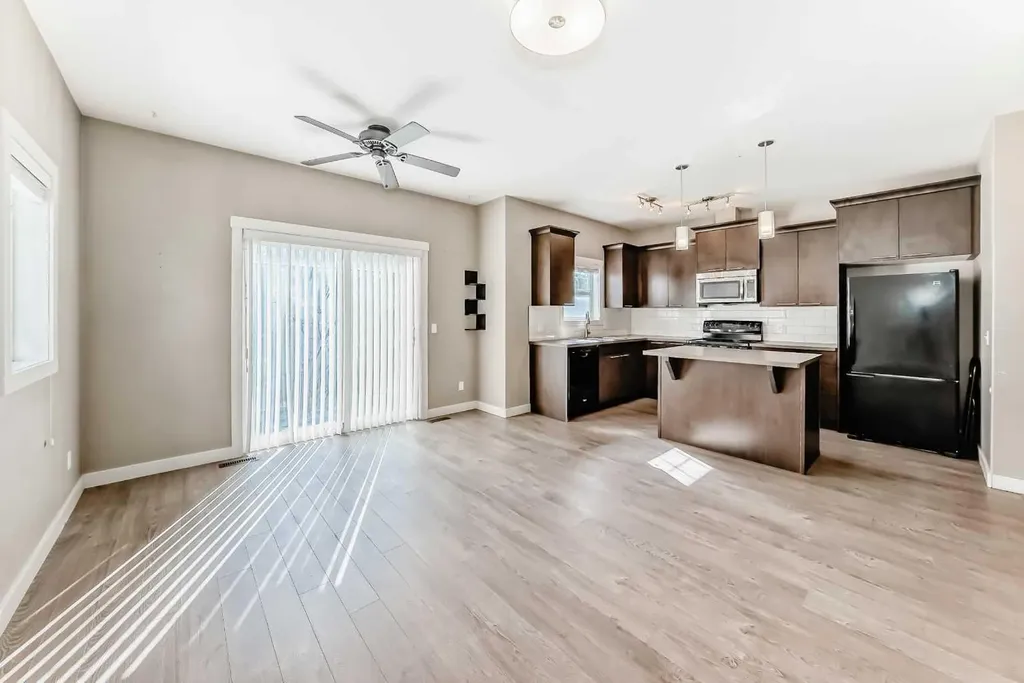 636 Skyview Ranch Grove NE Calgary AB T3N 0R8