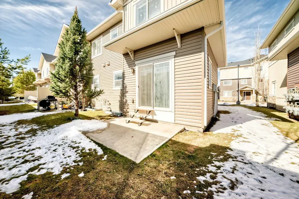 636 Skyview Ranch Grove NE Calgary AB T3N 0R8