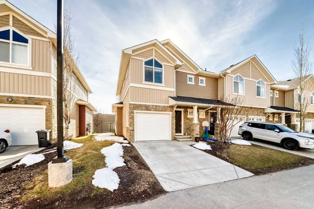 636 Skyview Ranch Grove NE Calgary AB T3N 0R8