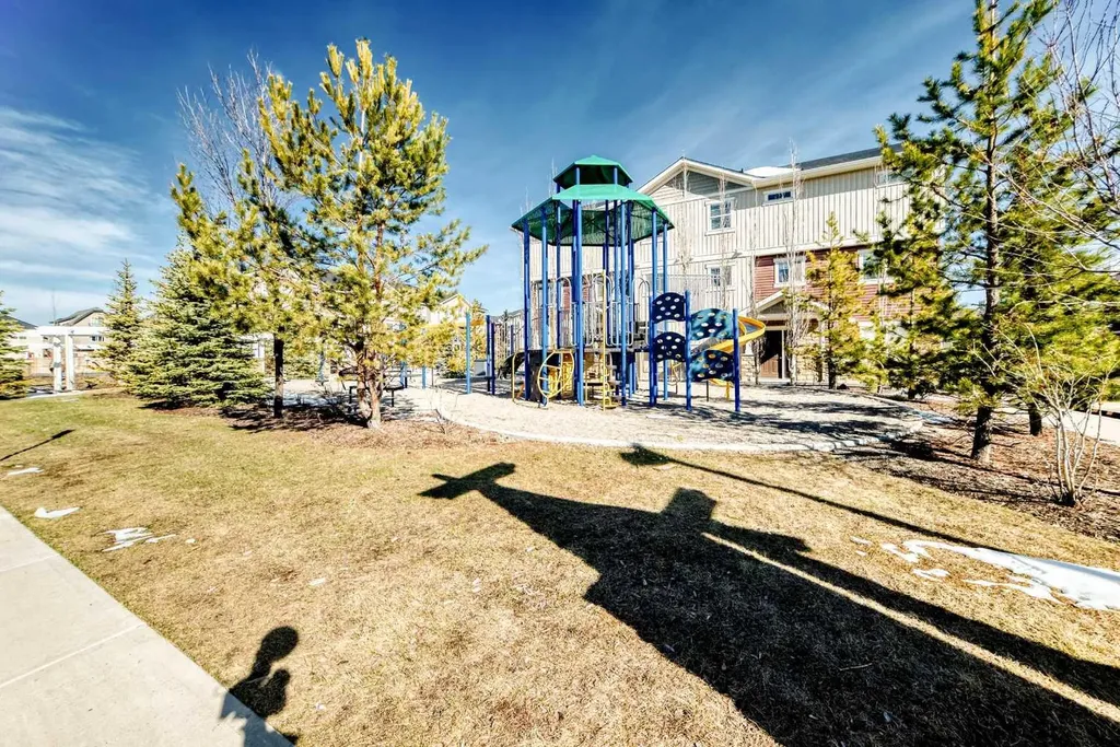636 Skyview Ranch Grove NE Calgary AB T3N 0R8