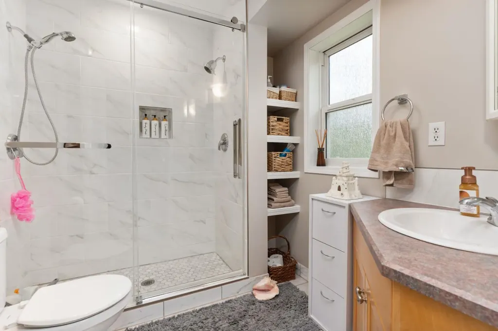 120 Dominion Street Kingman AB T0B 2M0