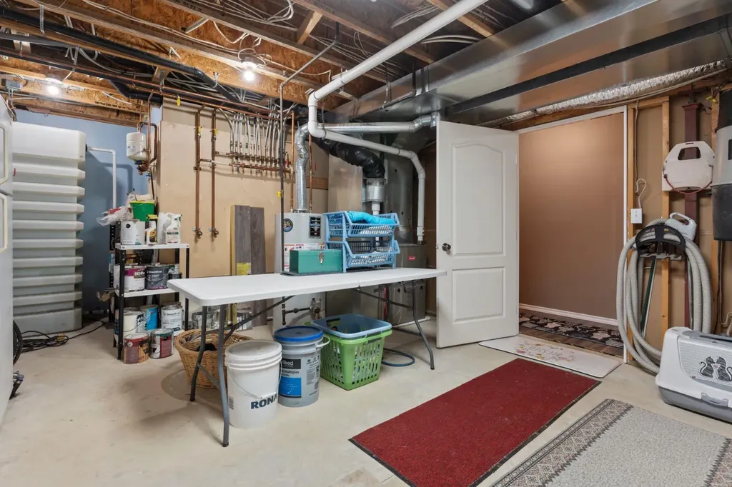120 Dominion Street Kingman AB T0B 2M0