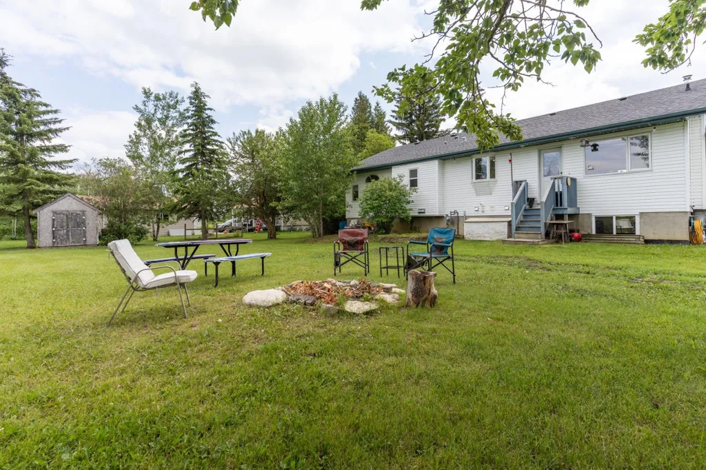 120 Dominion Street Kingman AB T0B 2M0