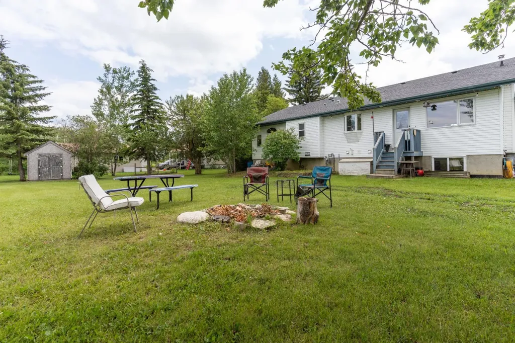 120 Dominion Street Kingman AB T0B 2M0