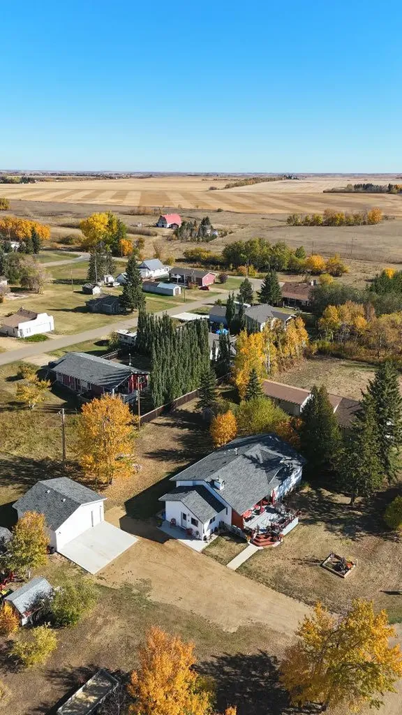 120 Dominion Street Kingman AB T0B 2M0