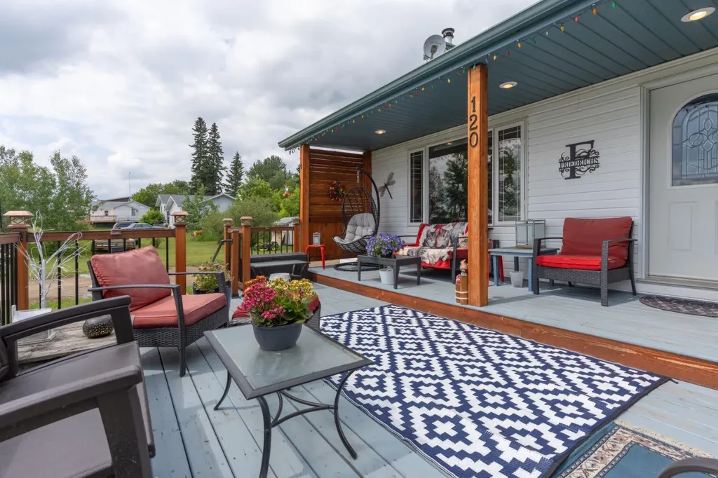 120 Dominion Street Kingman AB T0B 2M0
