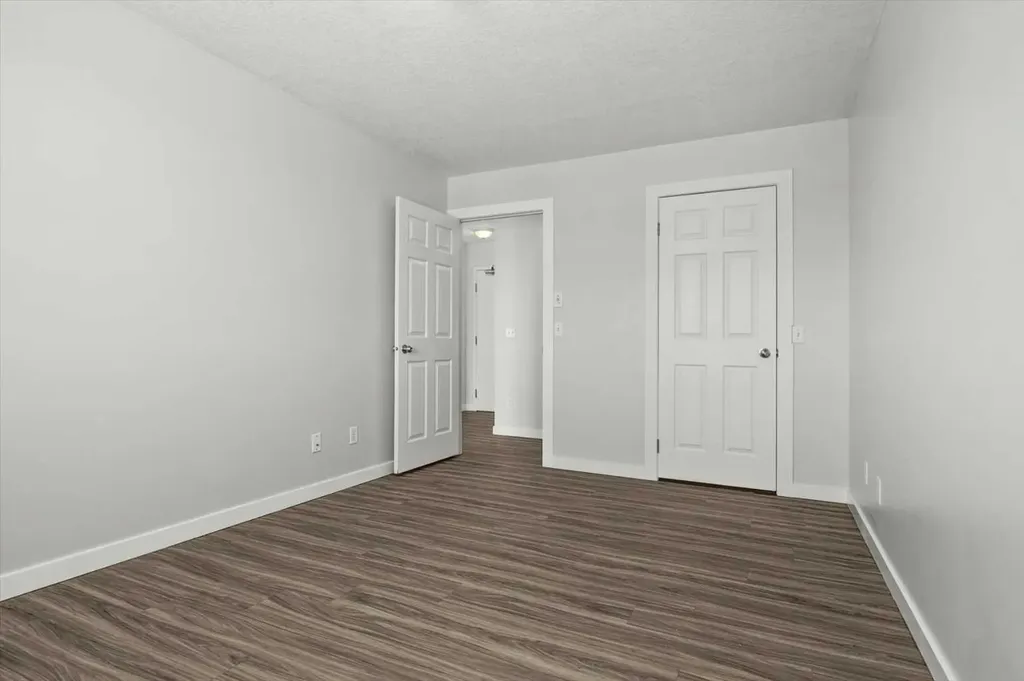 1010 Railway Street Crossfield AB T0M 0M0