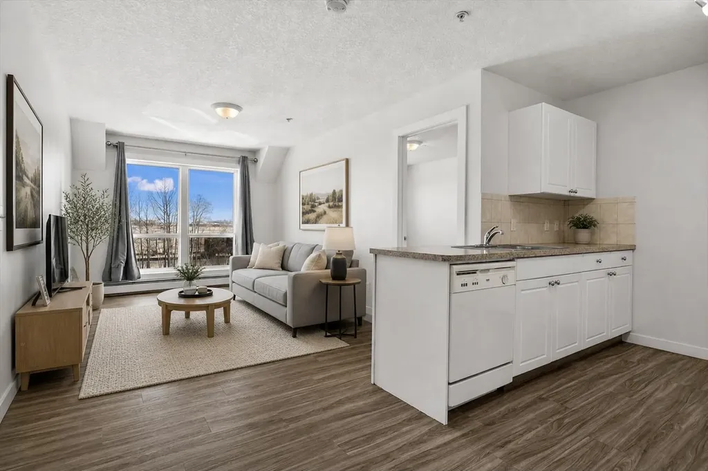 1010 Railway Street Crossfield AB T0M 0M0