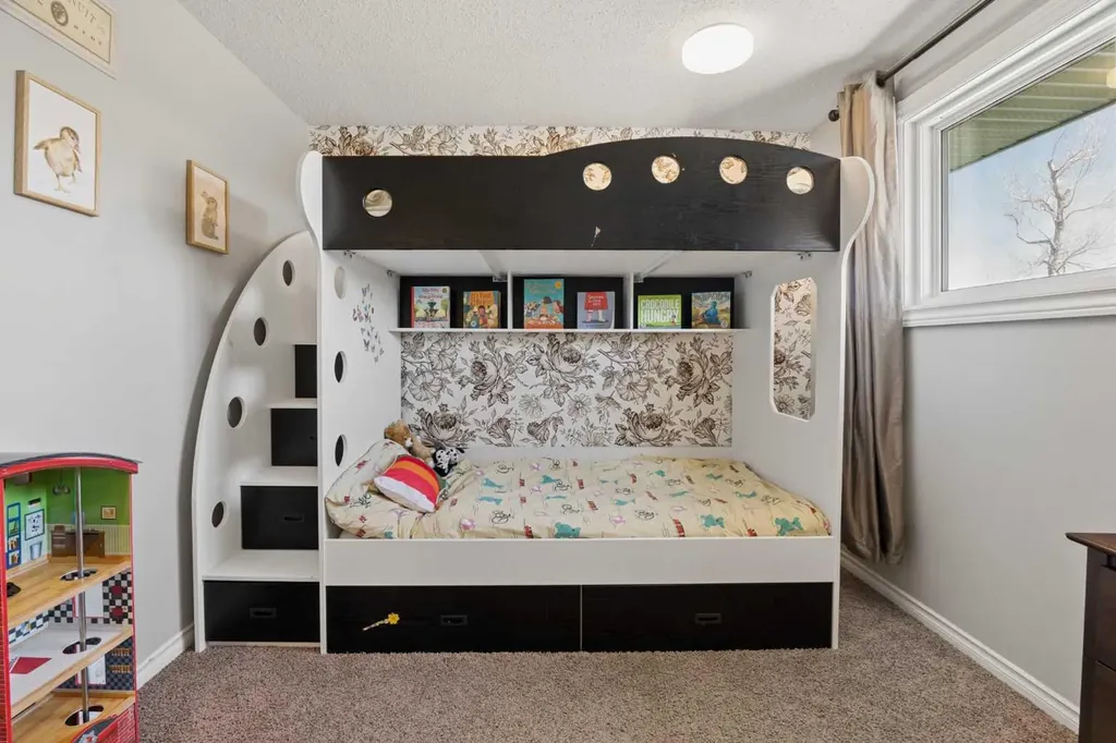 8011 Huntington Street NE Calgary AB T2K5B8