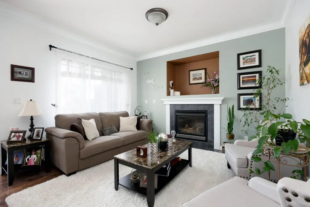 295 Rattlepan Creek Crescent Fort Mcmurray AB T9K 2V4