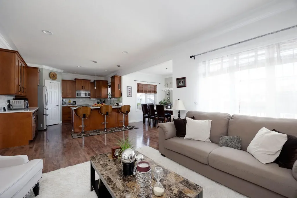295 Rattlepan Creek Crescent Fort Mcmurray AB T9K 2V4