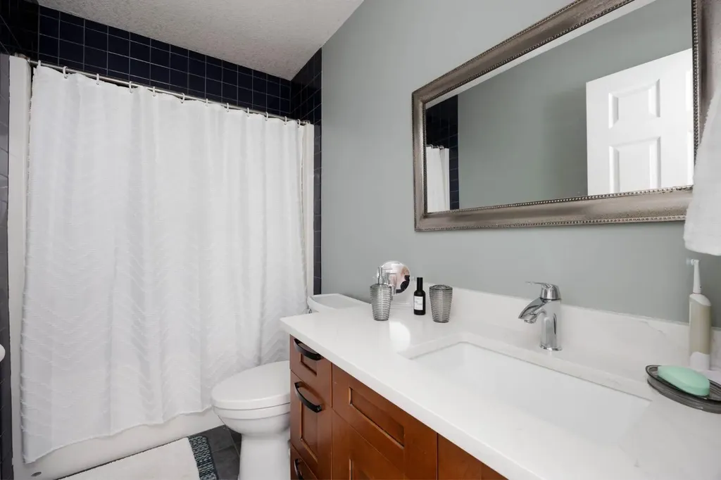 295 Rattlepan Creek Crescent Fort Mcmurray AB T9K 2V4