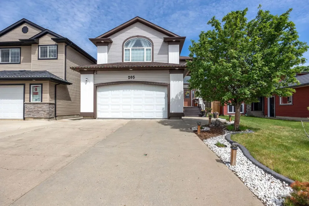 295 Rattlepan Creek Crescent Fort Mcmurray AB T9K 2V4