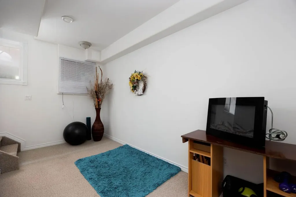 295 Rattlepan Creek Crescent Fort Mcmurray AB T9K 2V4