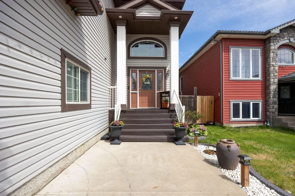 295 Rattlepan Creek Crescent Fort Mcmurray AB T9K 2V4