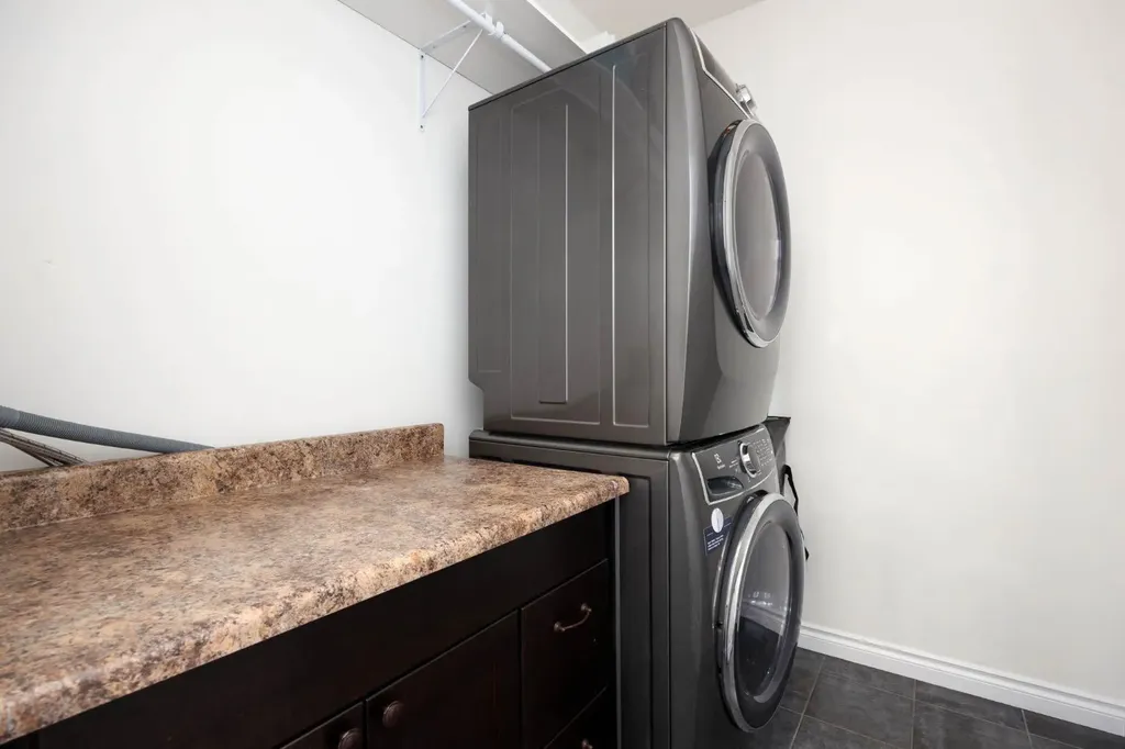 295 Rattlepan Creek Crescent Fort Mcmurray AB T9K 2V4
