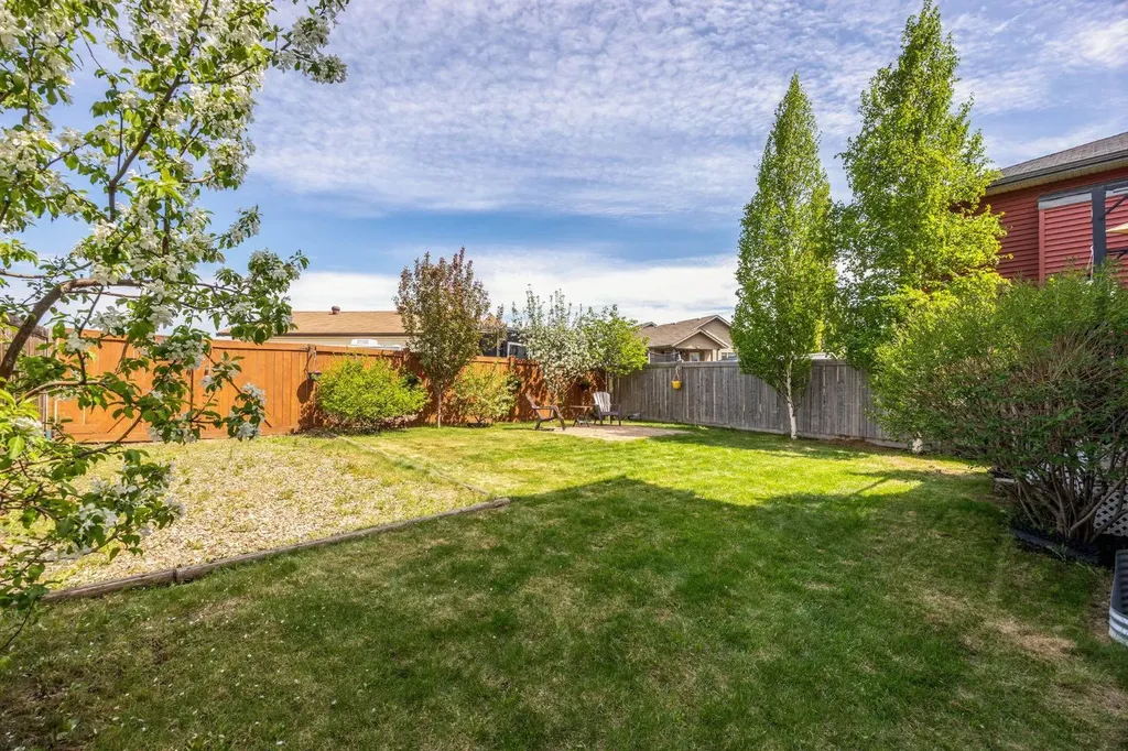 295 Rattlepan Creek Crescent Fort Mcmurray AB T9K 2V4