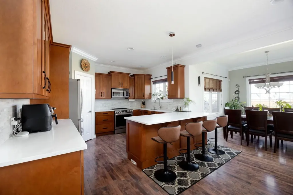 295 Rattlepan Creek Crescent Fort Mcmurray AB T9K 2V4