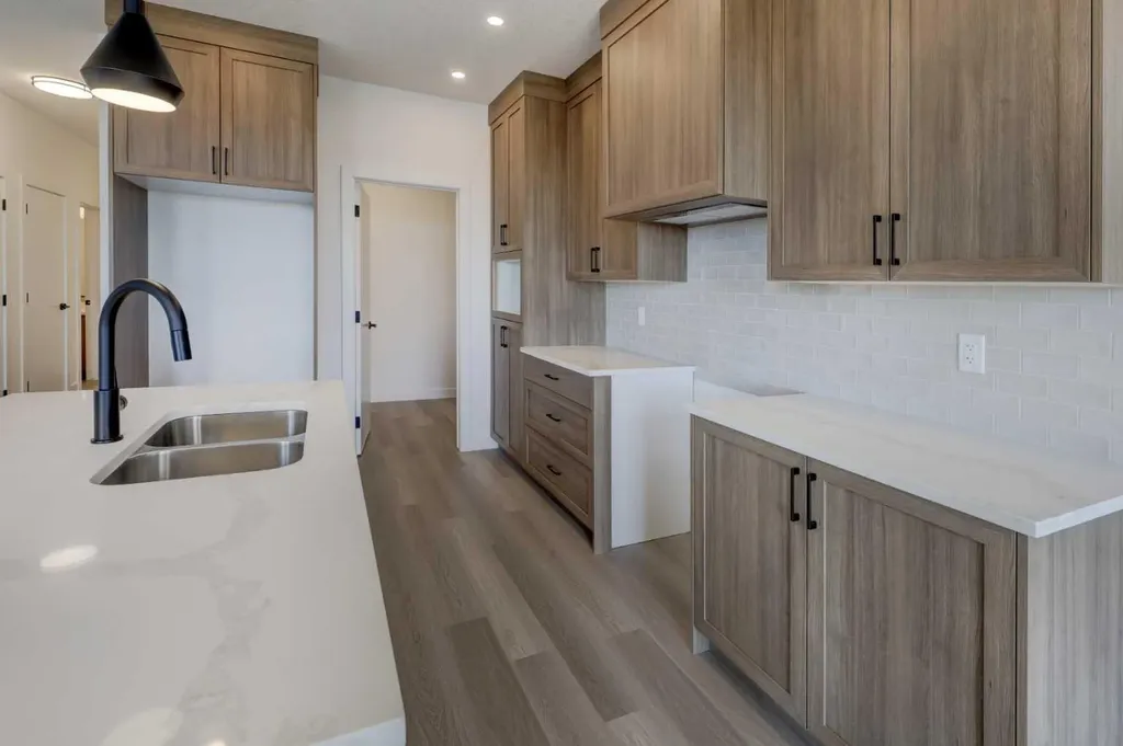 1481 South Point Villas SW Airdrie AB T4B 5P2
