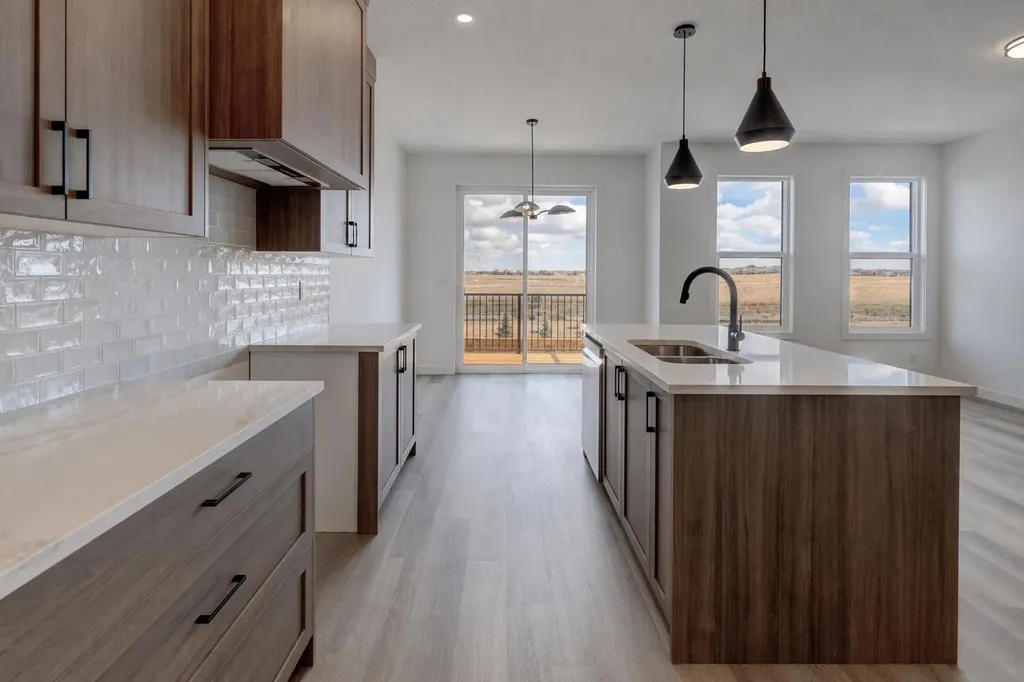 1481 South Point Villas SW Airdrie AB T4B 5P2