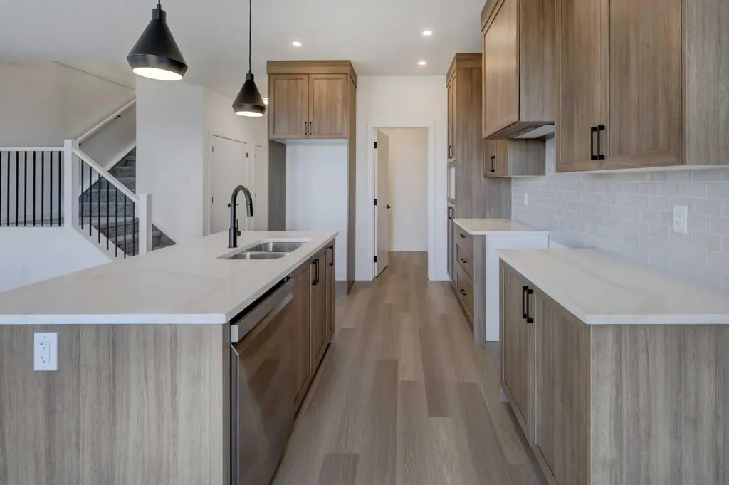 1481 South Point Villas SW Airdrie AB T4B 5P2