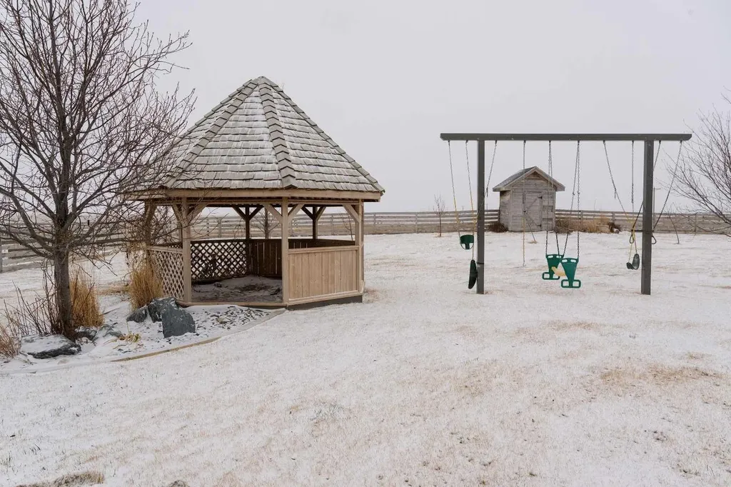 114039 Range Road 221 Rural Lethbridge County AB T0K 1V0