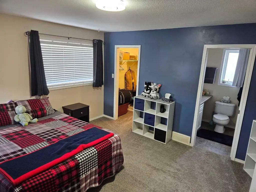58 Heritage Circle W Lethbridge AB T9K 7T3