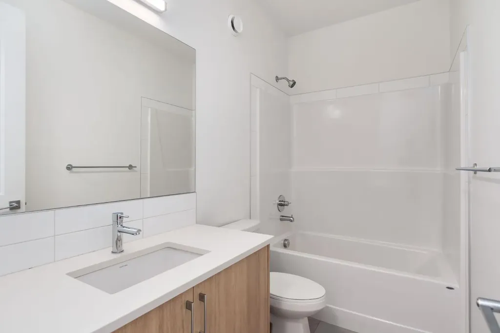 194 Baneberry Way SW Airdrie AB T4B 5M2