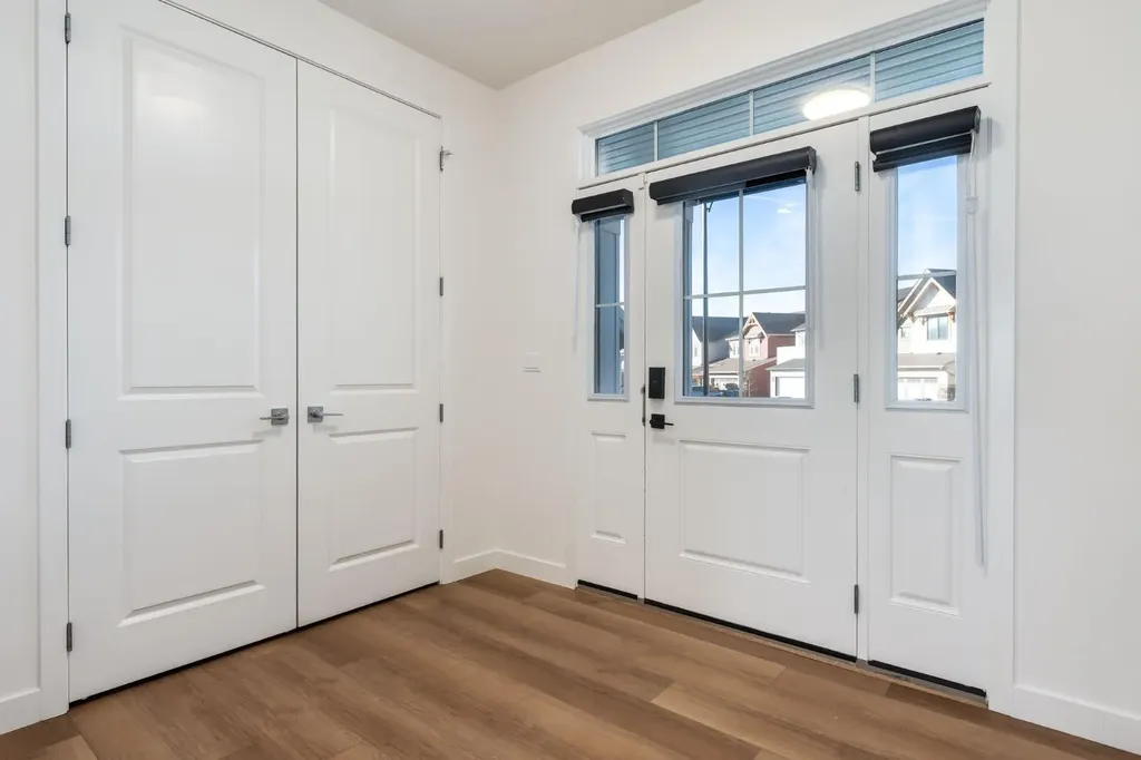 194 Baneberry Way SW Airdrie AB T4B 5M2
