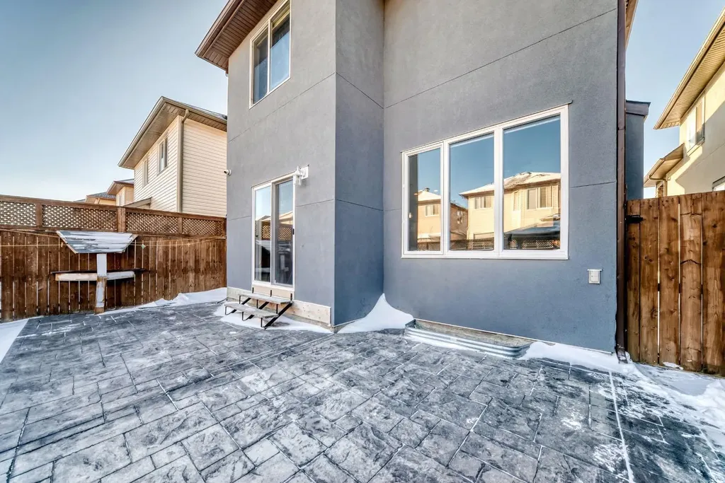 40 Saddlelake Gardens NE Calgary AB T3J0R7