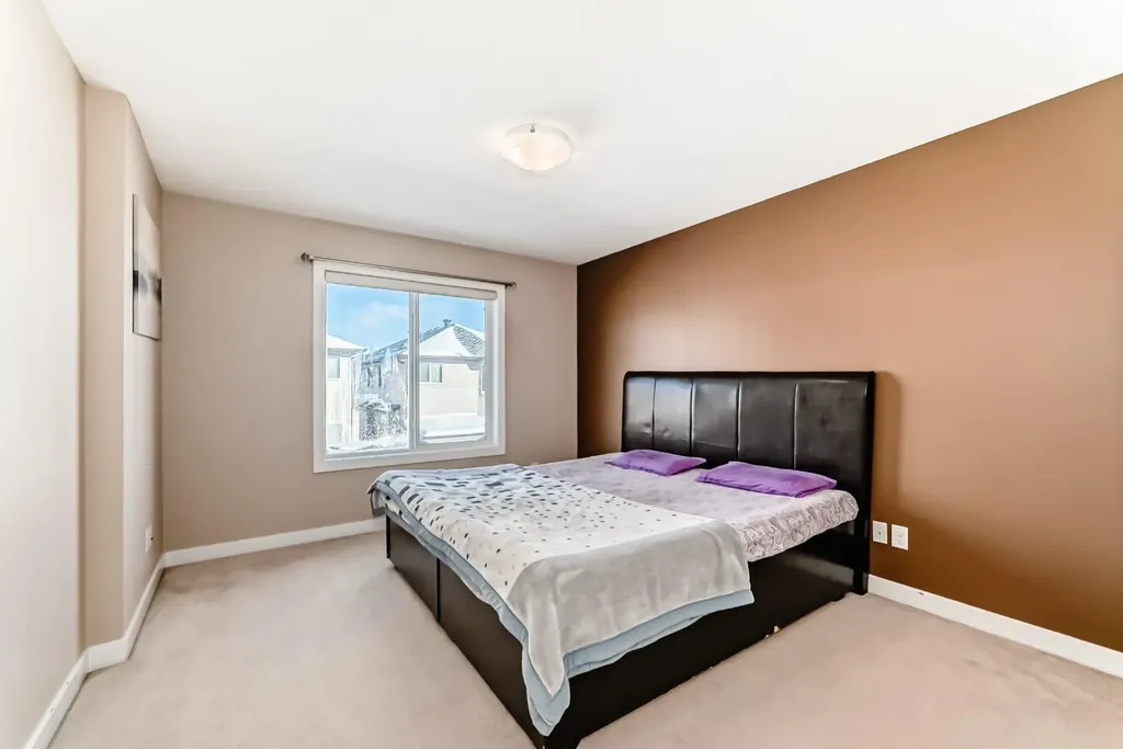 40 Saddlelake Gardens NE Calgary AB T3J0R7