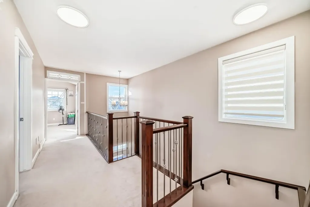 40 Saddlelake Gardens NE Calgary AB T3J0R7