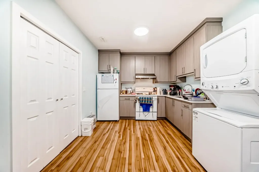 40 Saddlelake Gardens NE Calgary AB T3J0R7
